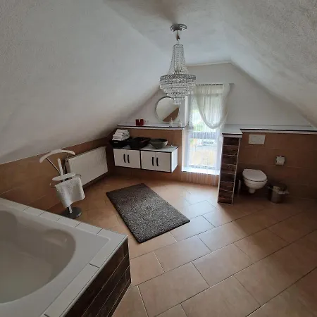 Apartament Mitten Im Schoenen Frankenland *