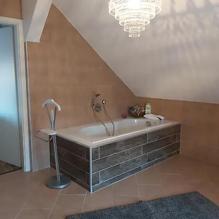 Mitten Im Schoenen Frankenland Apartamento